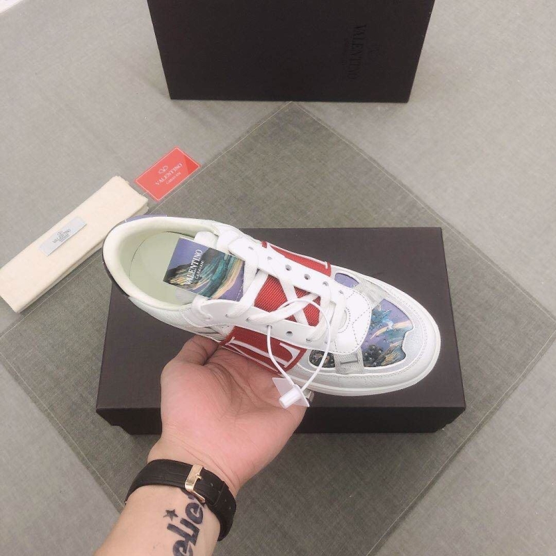 Valentino Sneakers